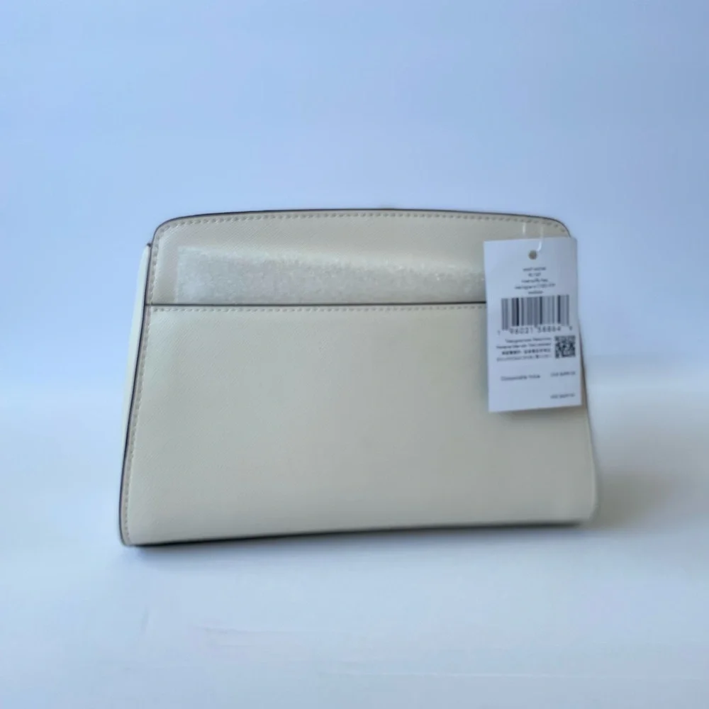 Kate Spade White and Red Heart Wristlet - Picture 2 of 10